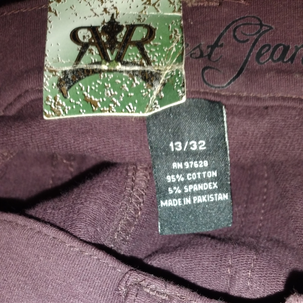 Jeans - Picture 2 of 4
